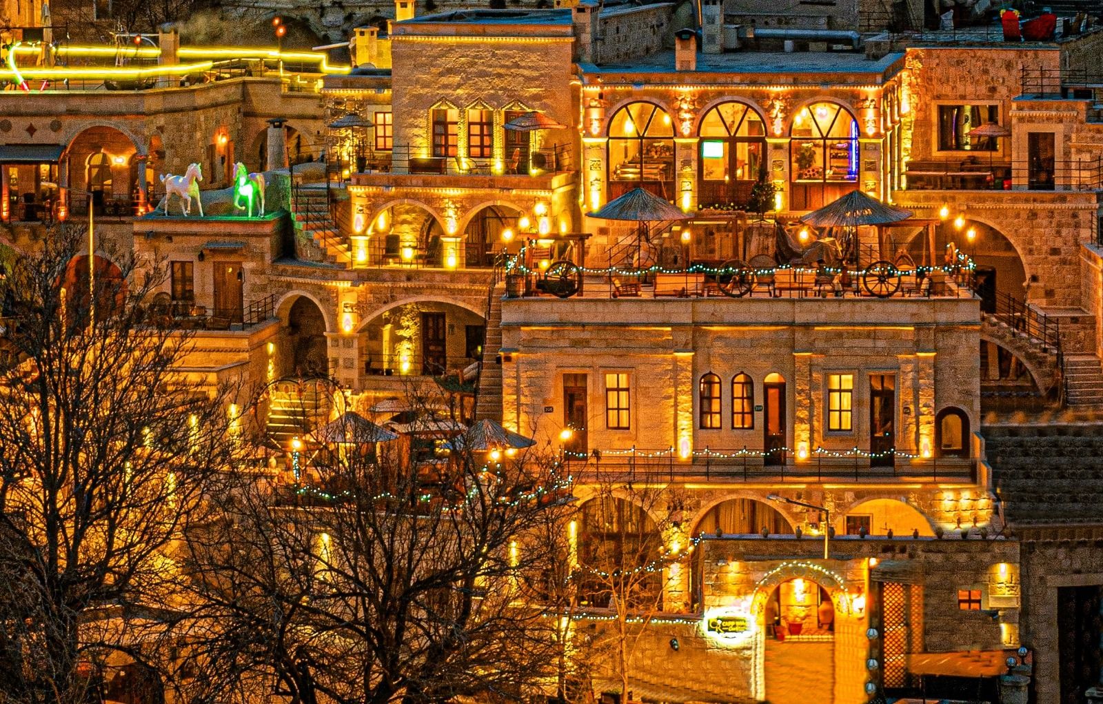 C.R. Suites — Ortahisar butik otel